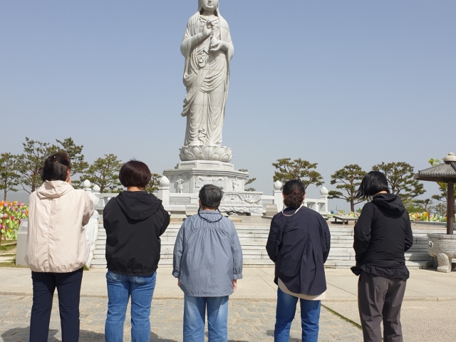 봄날의 바다여행 (반자립홈)